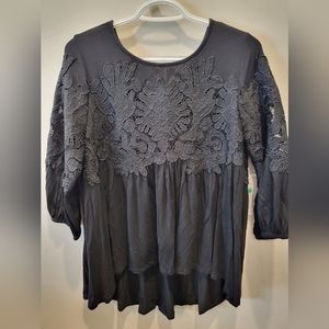 Anthropologie Deletta Black Swing Top Size M